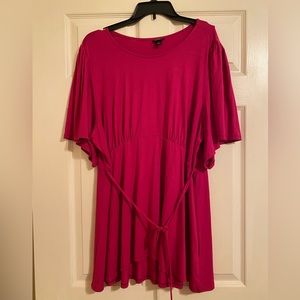 Women Torrid plus size pink top